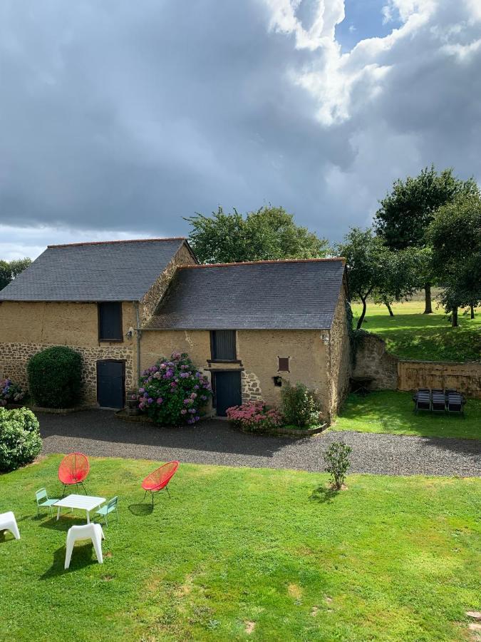 タンテニアック Le Logis De La Lettre Bed & Breakfast エクステリア 写真