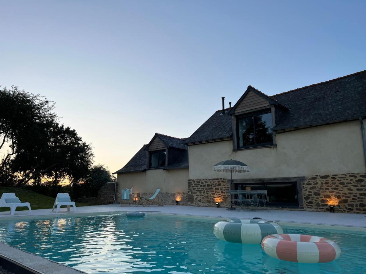 タンテニアック Le Logis De La Lettre Bed & Breakfast エクステリア 写真