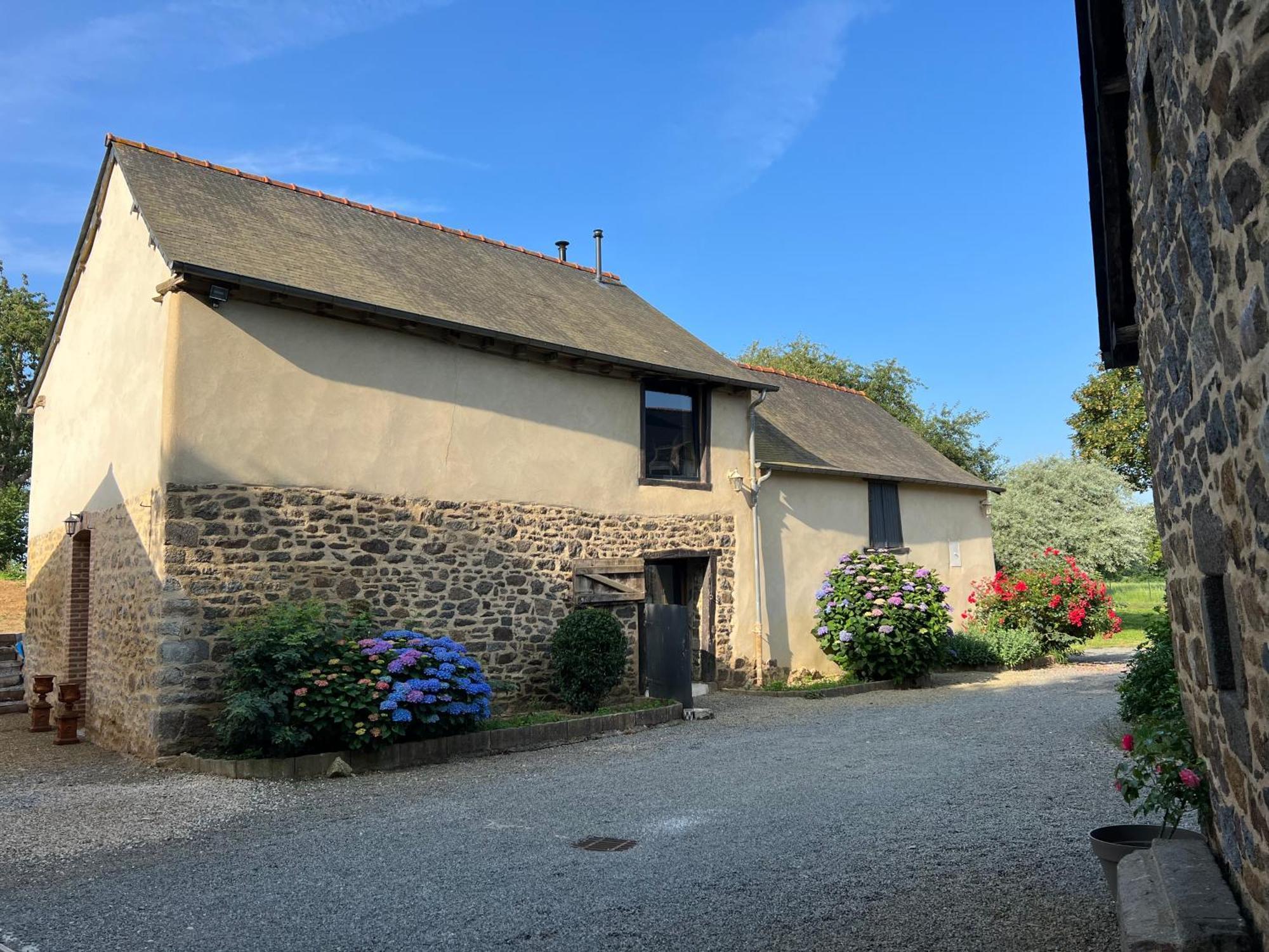 タンテニアック Le Logis De La Lettre Bed & Breakfast エクステリア 写真